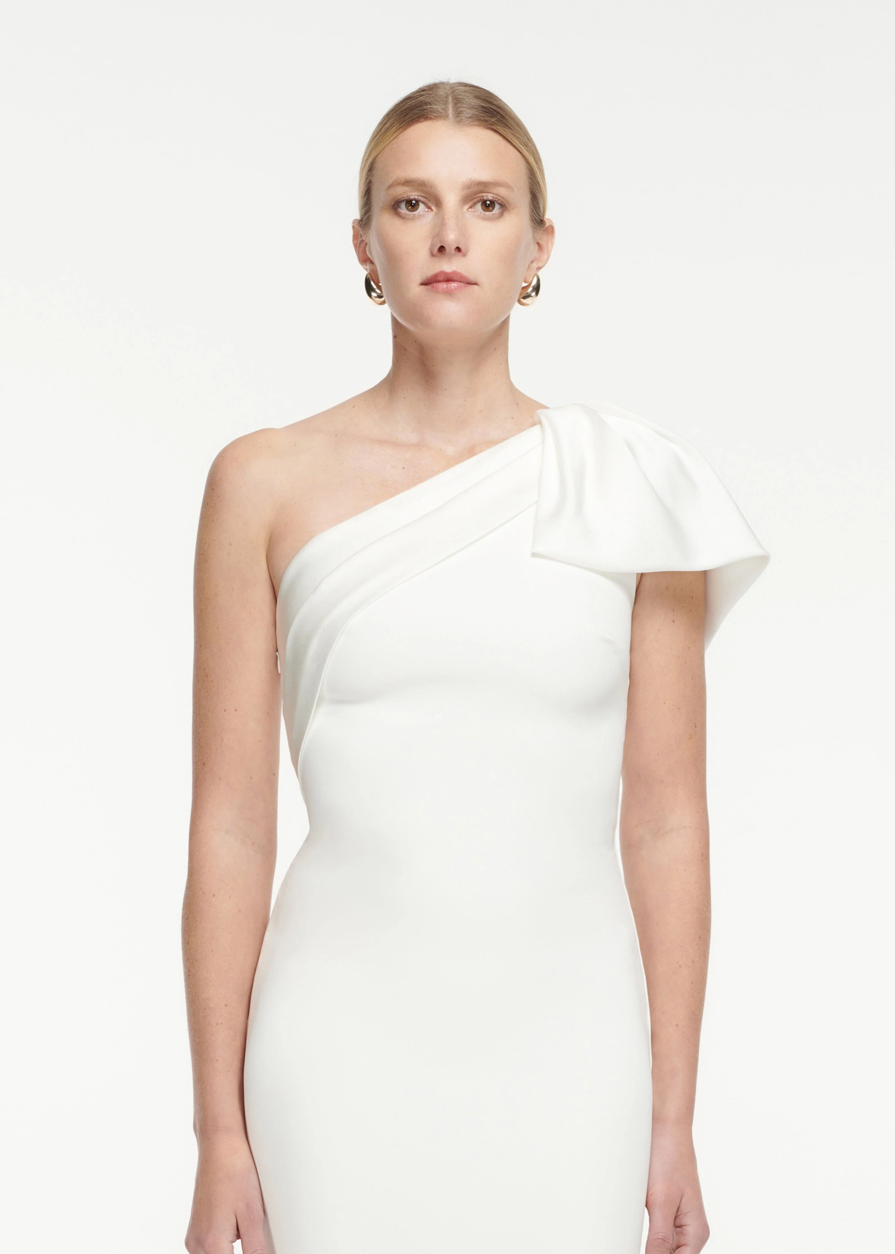Asymmetric Bow Satin Crepe Gown - Image 4