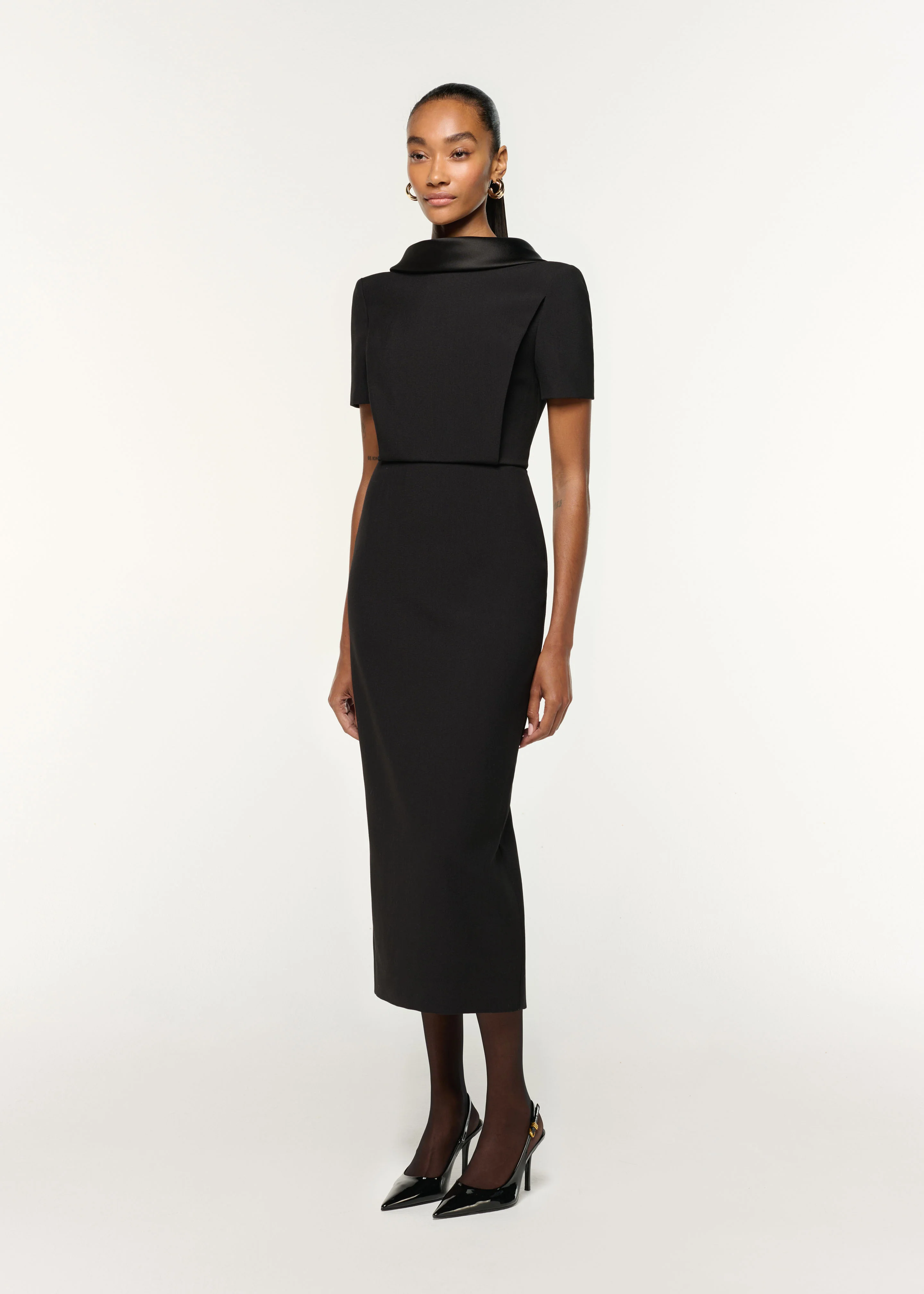 Collared Crepe Short Sleeve Midi Dress - Image 2