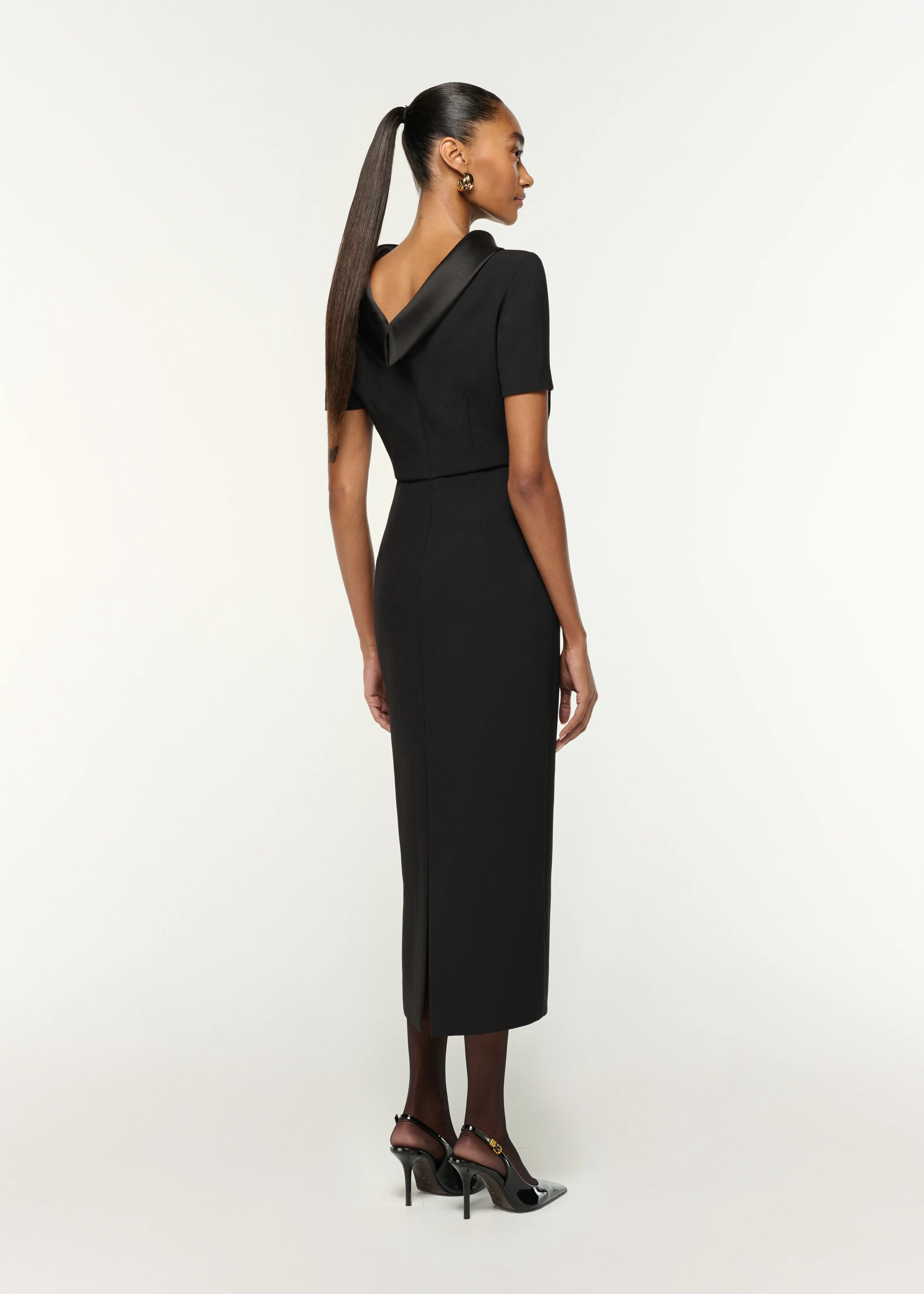 Collared Crepe Short Sleeve Midi Dress - Image 3