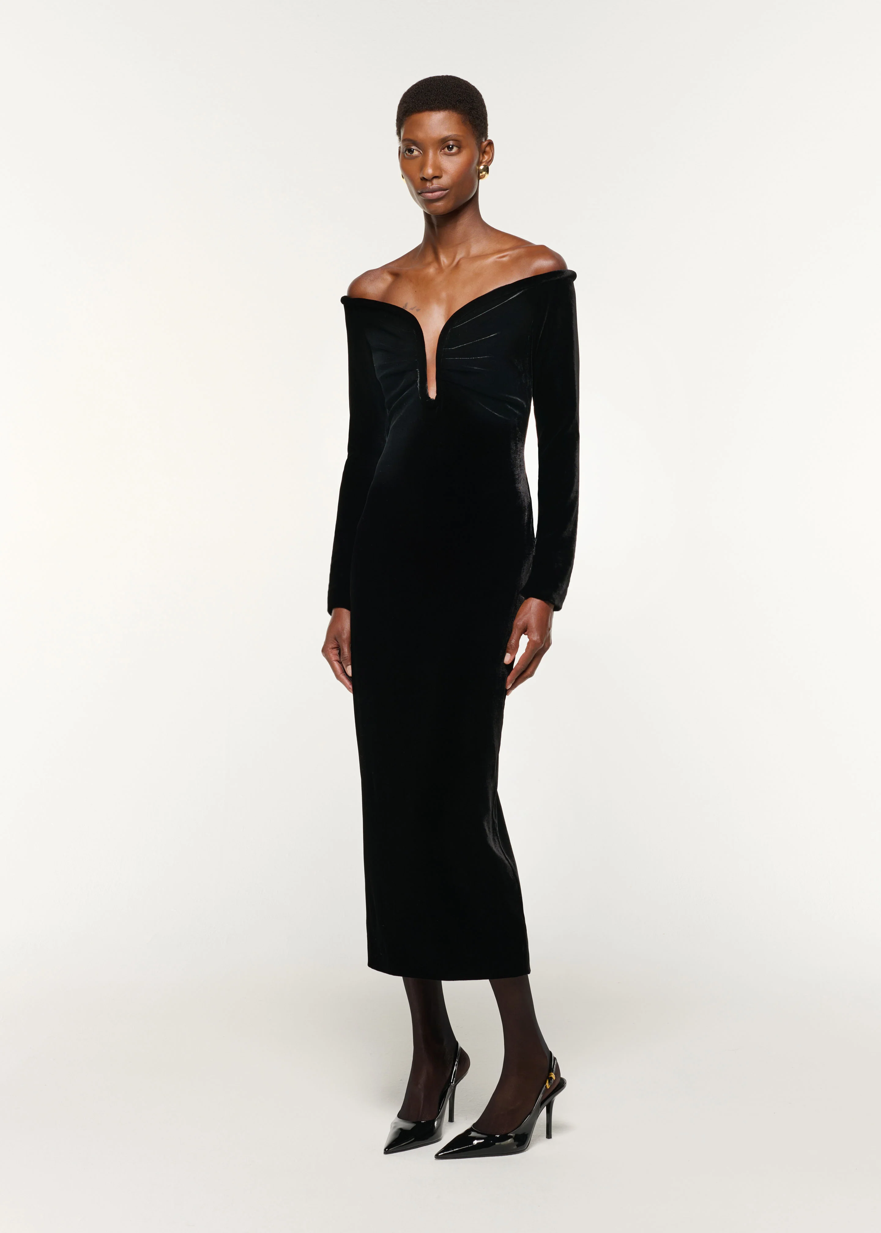 Plunge Neck Velvet Midi Dress - Image 2