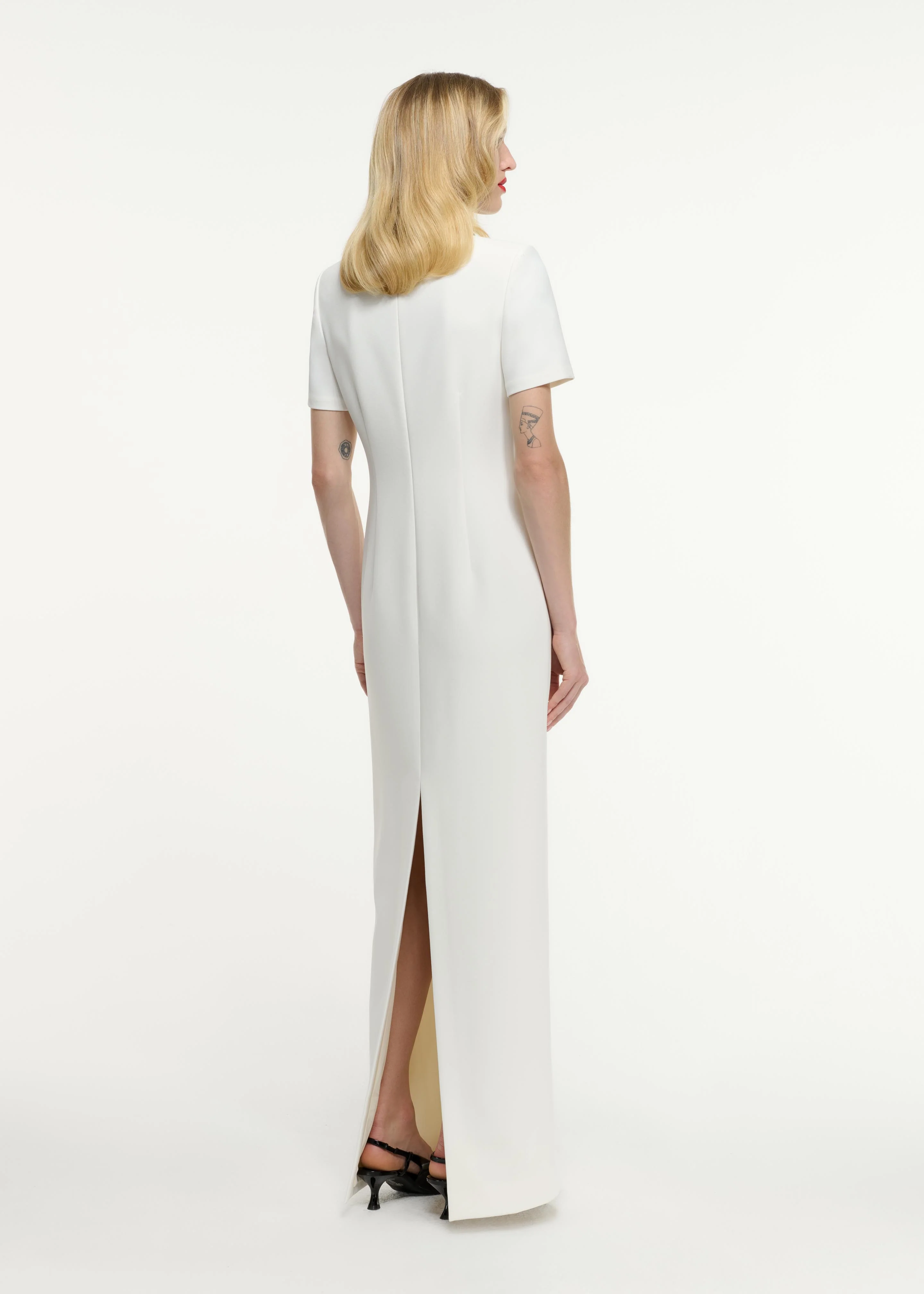 Short Sleeve Embellished Crepe Maxi Dress - Image 3